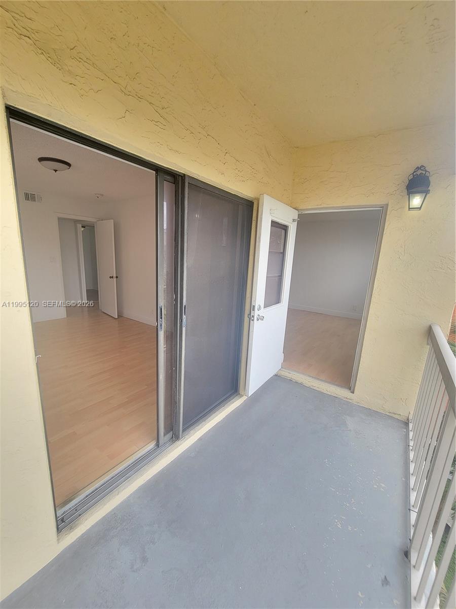 8180 Geneva Ct #419 Doral, FL 33166