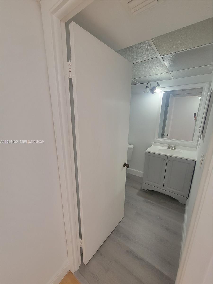 8180 Geneva Ct #419 Doral, FL 33166