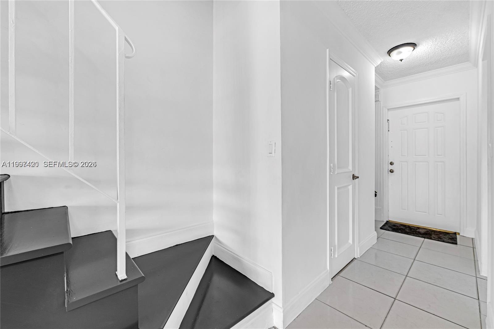 1675 W 57th St #514 Hialeah, FL 33012