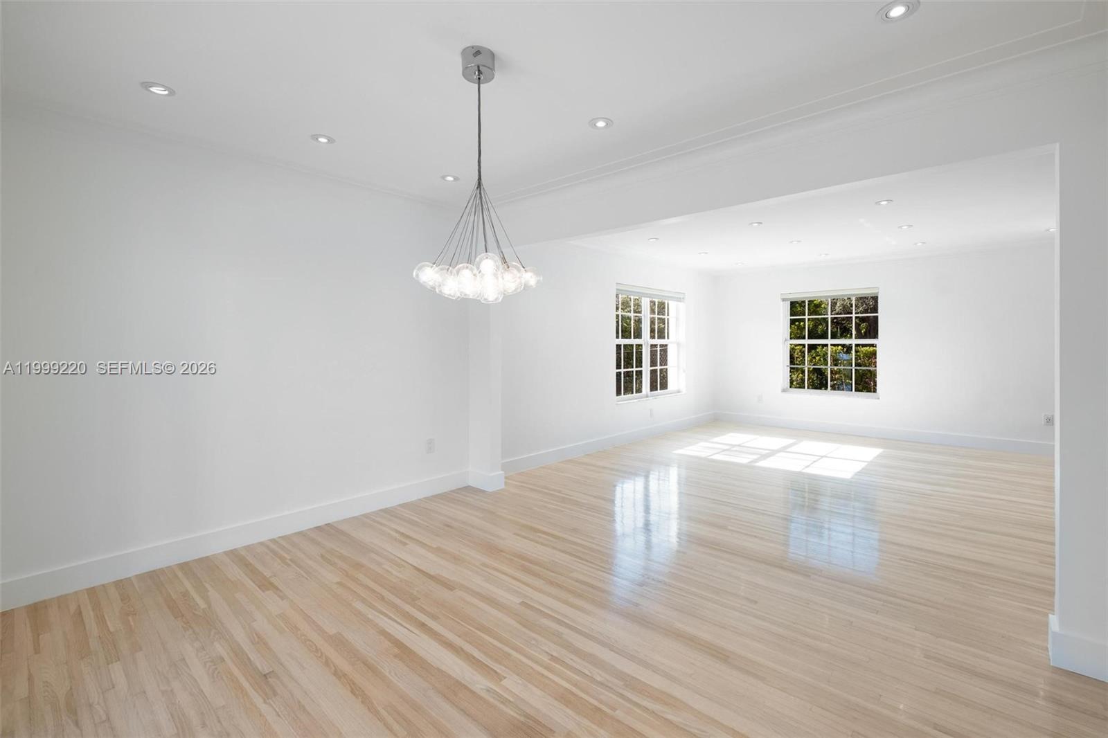 Undisclosed Address Pinecrest, FL 33156