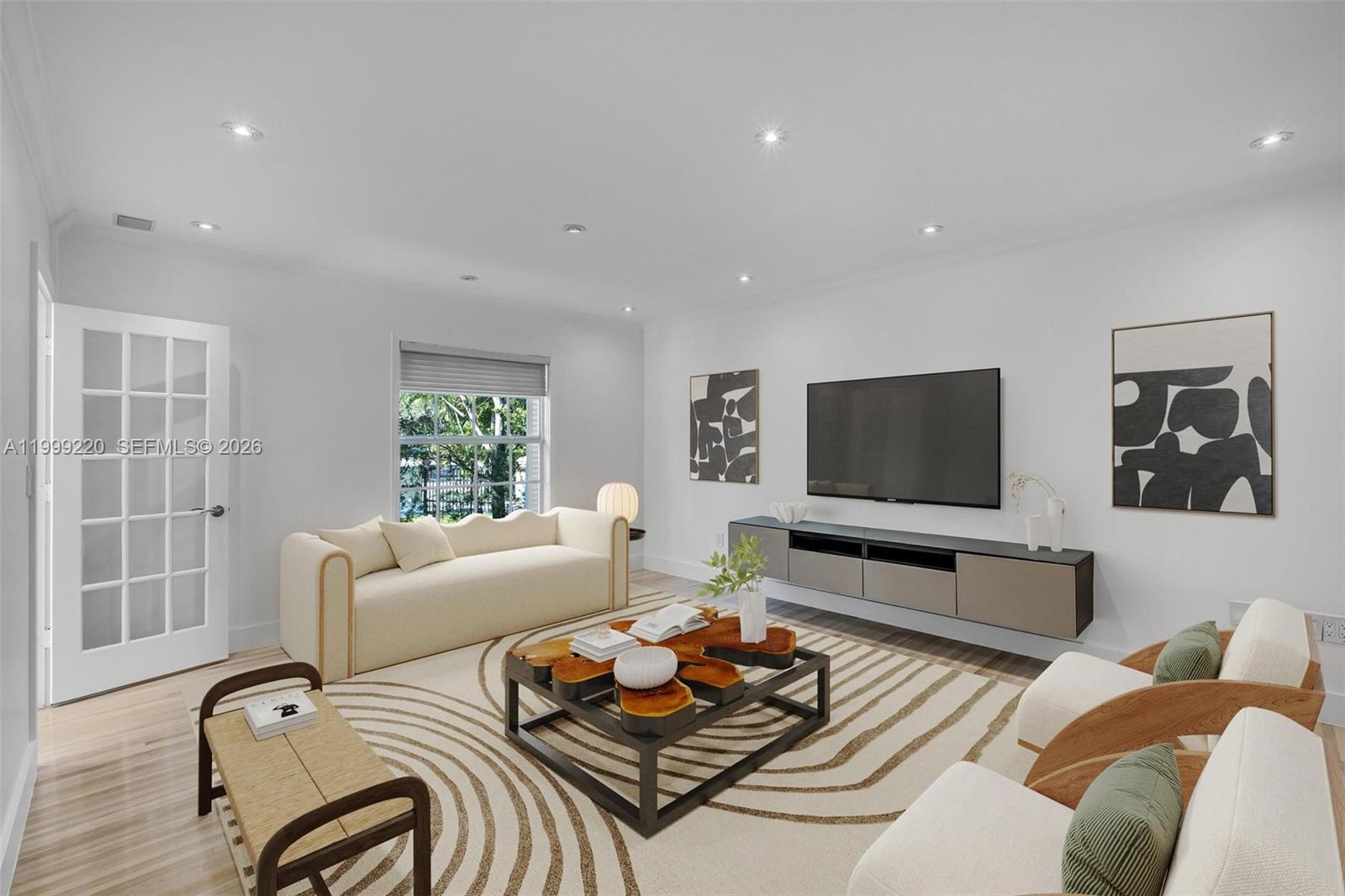 Undisclosed Address Pinecrest, FL 33156