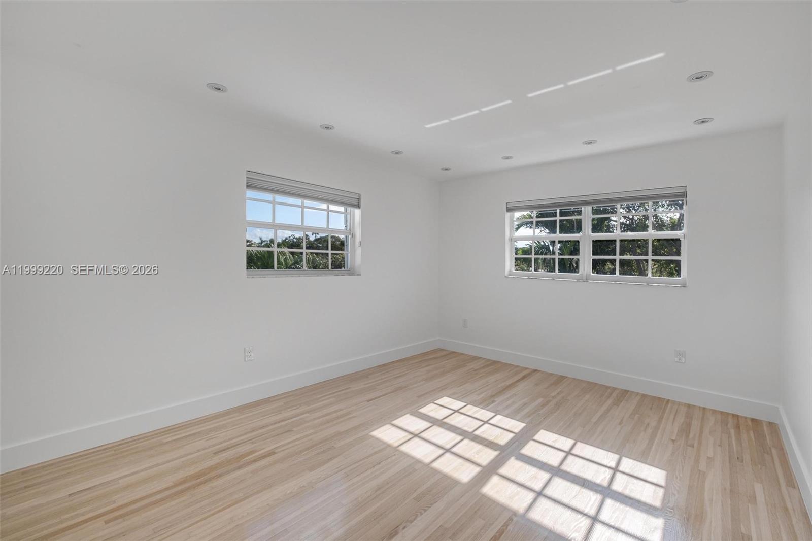 Undisclosed Address Pinecrest, FL 33156