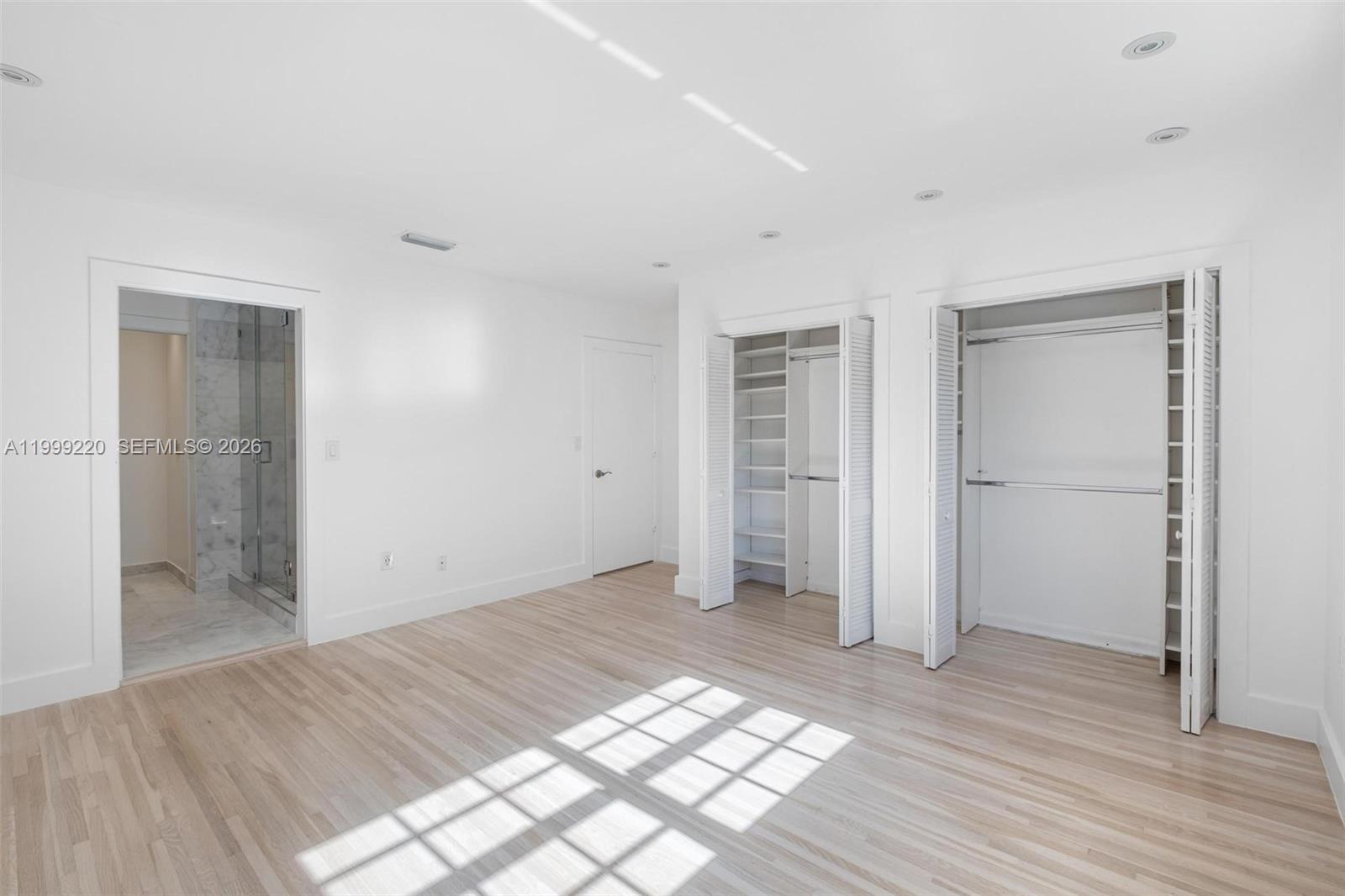 Undisclosed Address Pinecrest, FL 33156