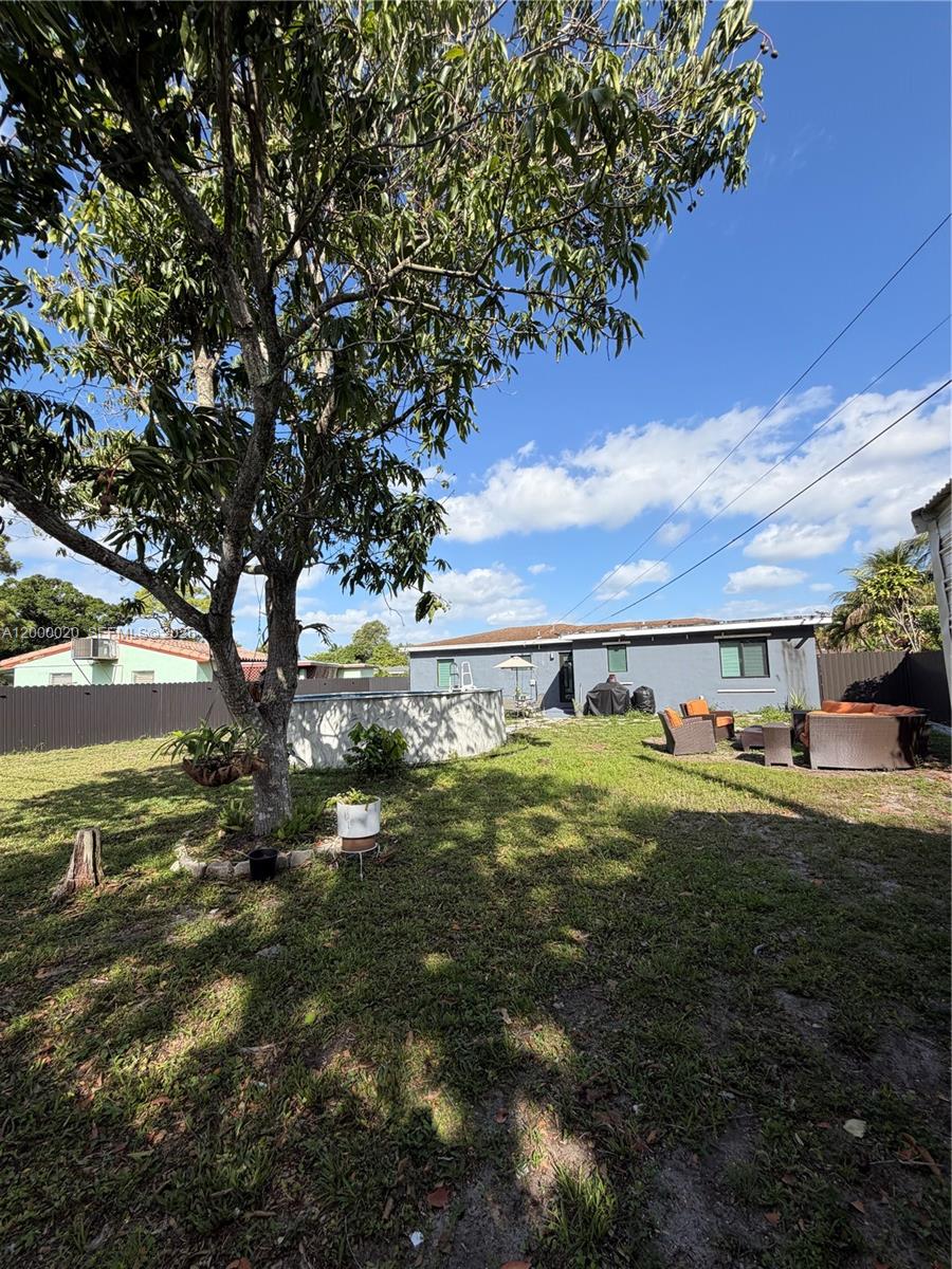 750 Carolina Ave Fort Lauderdale, FL 33312