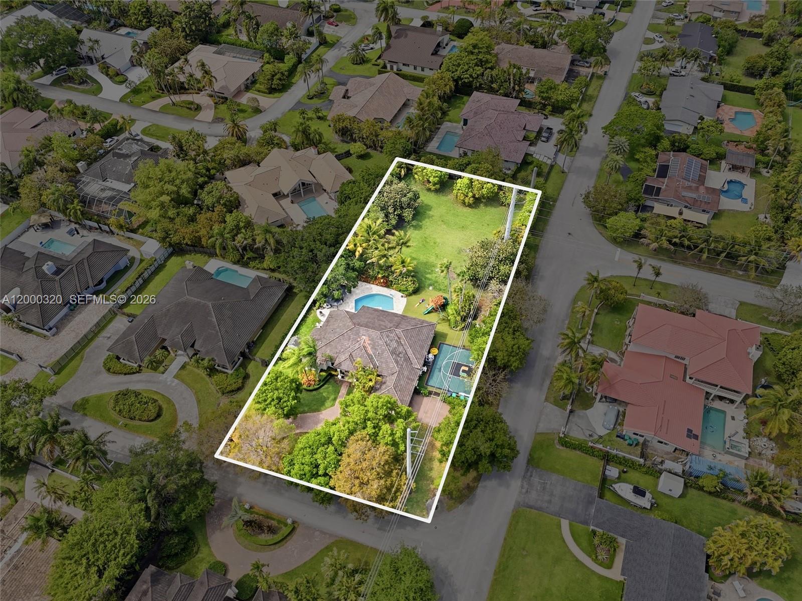 14400 SW 99th Miami, FL 33176