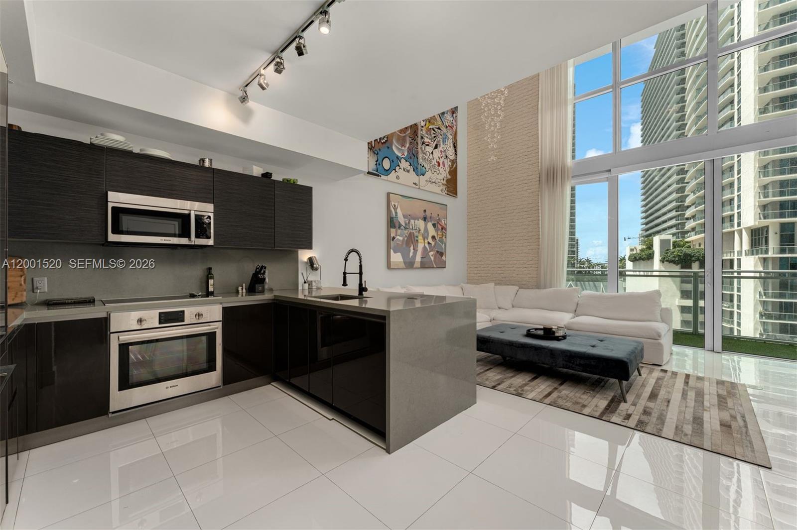 image The Bond on Brickell3