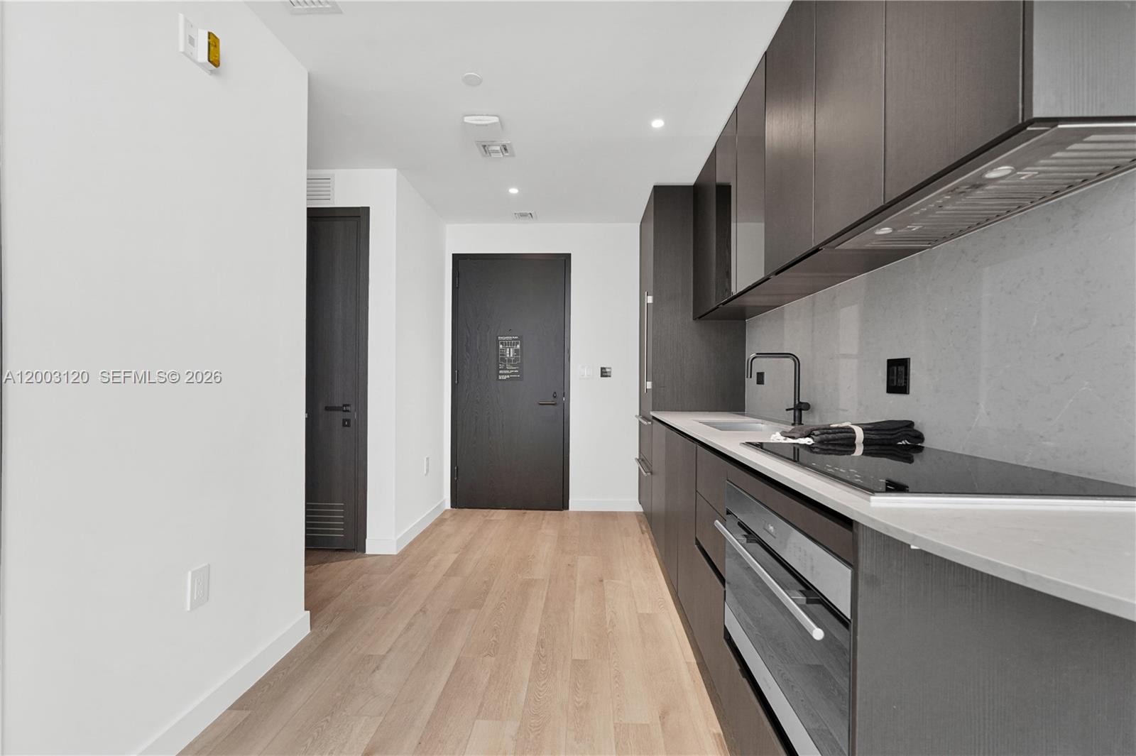 20 NE 11th St #4006 Miami, FL 33132