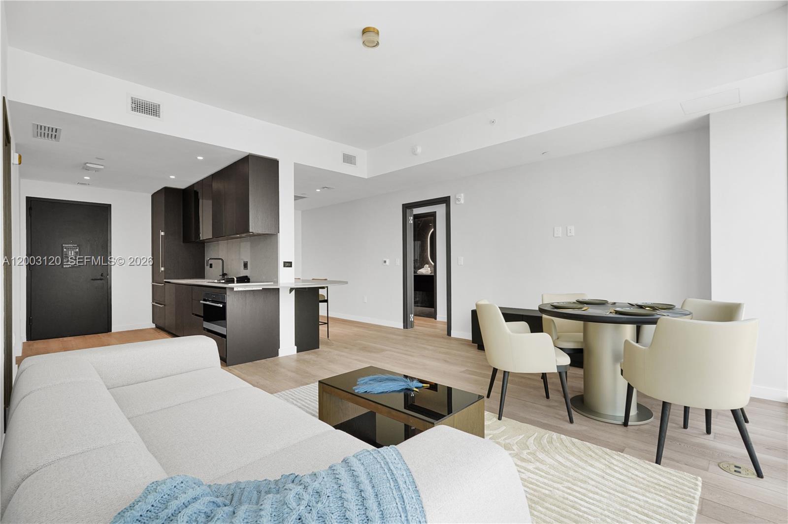 20 NE 11th St #4006 Miami, FL 33132