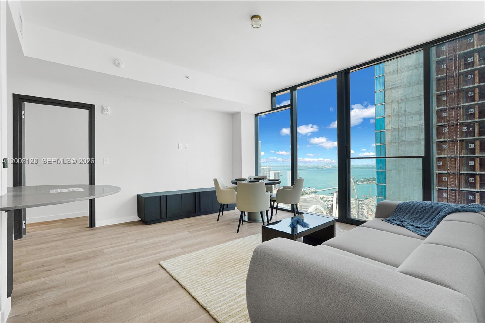 20 NE 11th St #4006 Miami, FL 33132