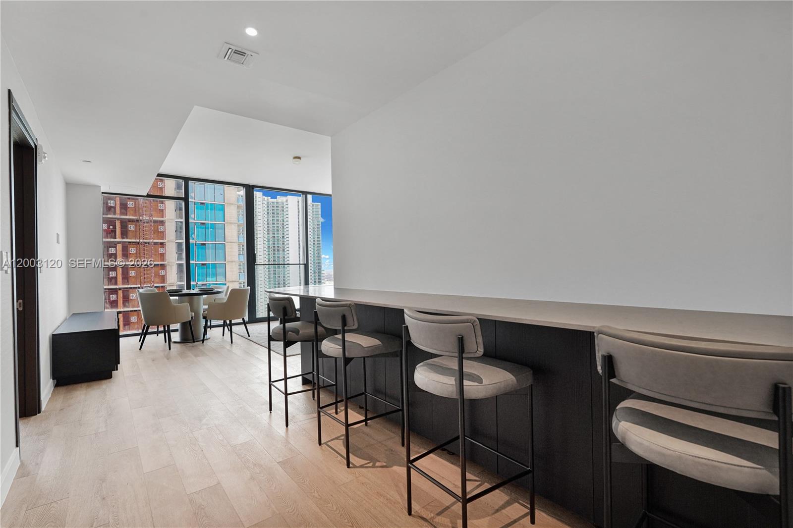 20 NE 11th St #4006 Miami, FL 33132