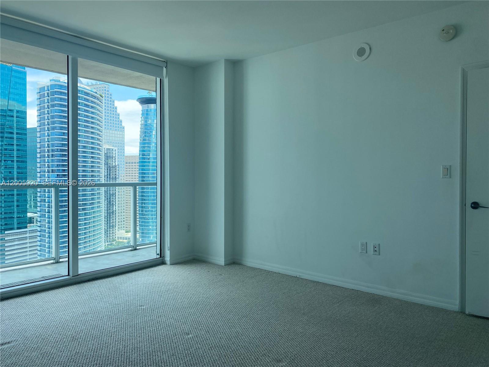 image 500 Brickell West9