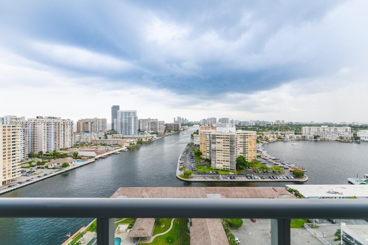 image Beachwalk Condominium1