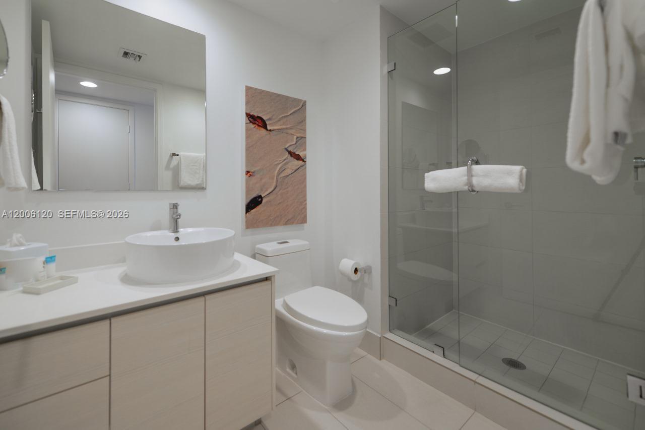 image Beachwalk Condominium26