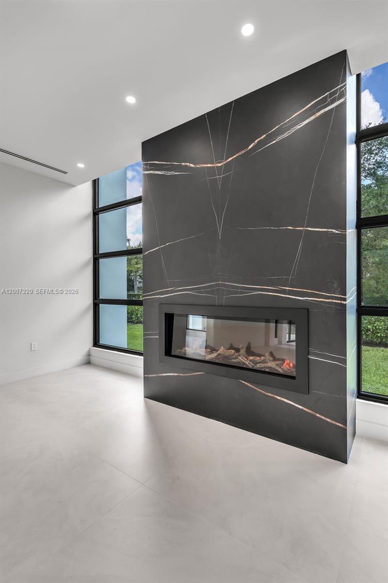 6290 Chapman Fld Dr Pinecrest, FL 33156