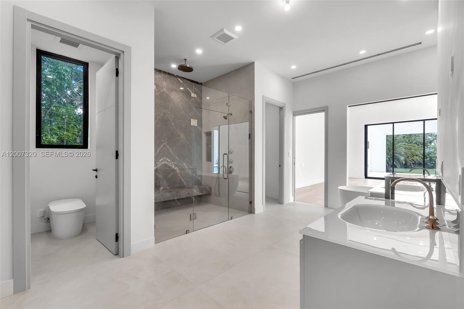 6290 Chapman Fld Dr Pinecrest, FL 33156