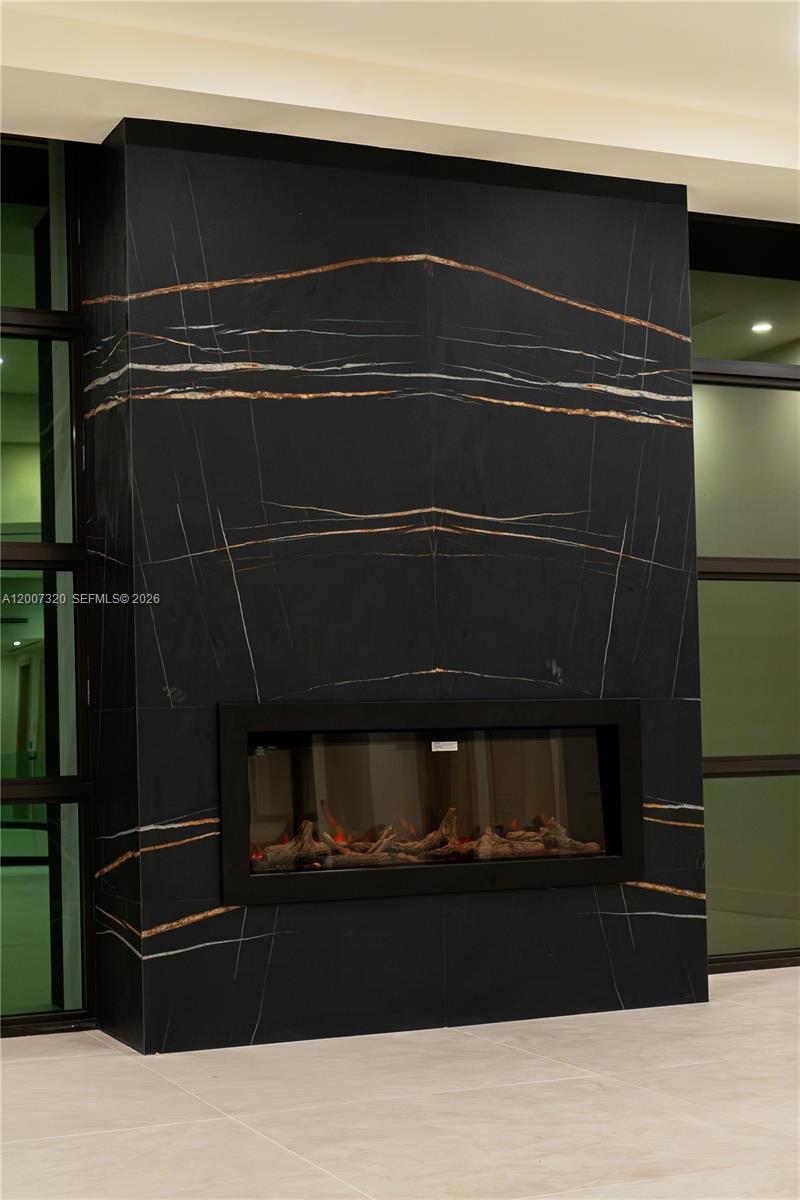 6290 Chapman Fld Dr Pinecrest, FL 33156