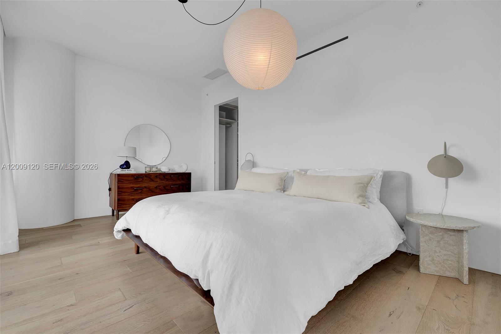 8701 Collins Ave #304 Miami Beach, FL 33154