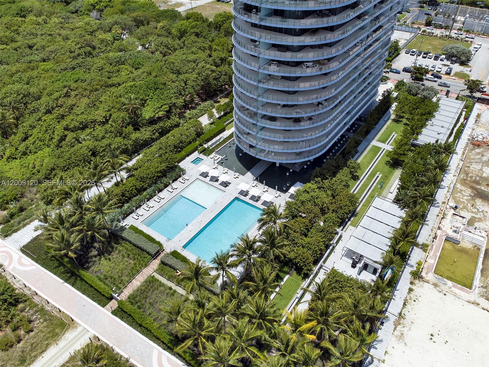 8701 Collins Ave #304 Miami Beach, FL 33154