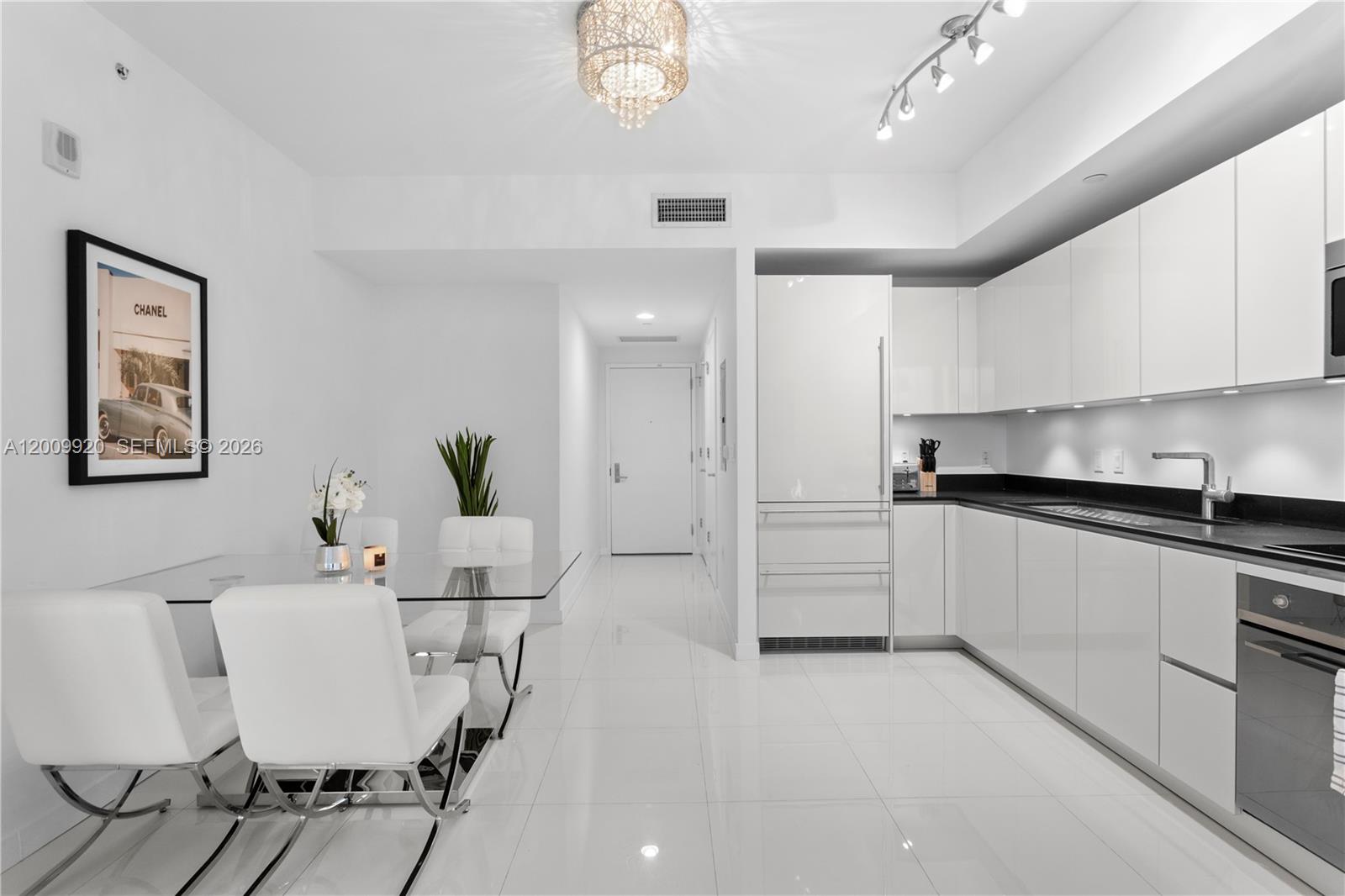 image 1010 Brickell3