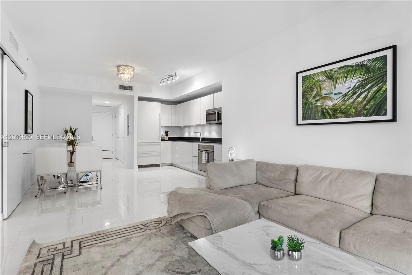image 1010 Brickell8