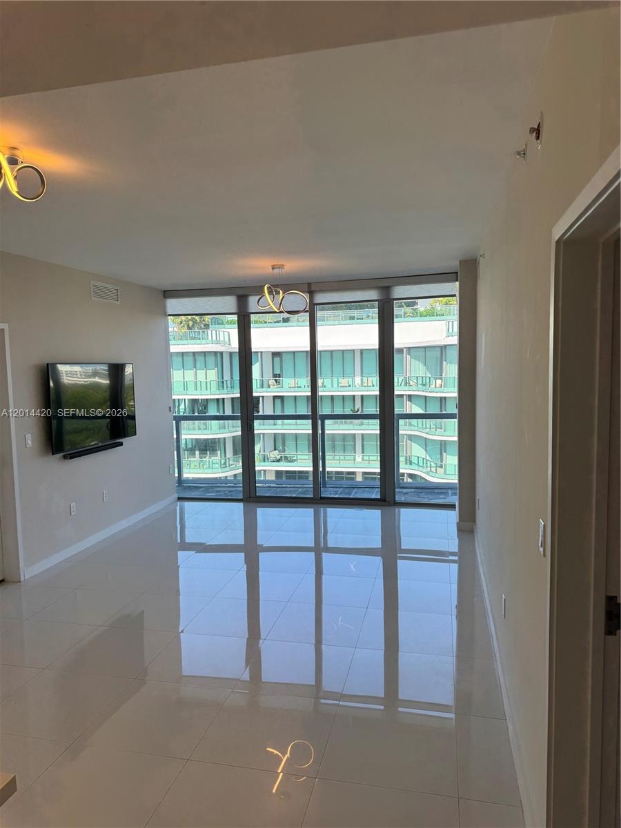 9940 W Bay Hbr Dr #7B-S Bay Harbor Islands, FL 33154