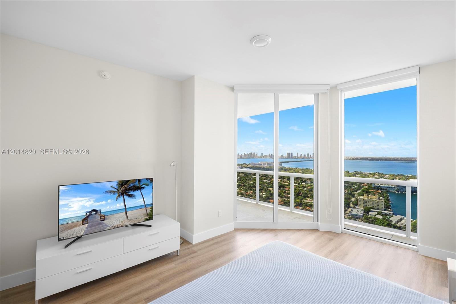 4775 Collins Ave #PH4306 Miami Beach, FL 33140
