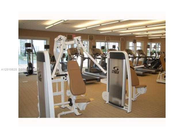 19900 E Country Clb Dr #804 Aventura, FL 33180