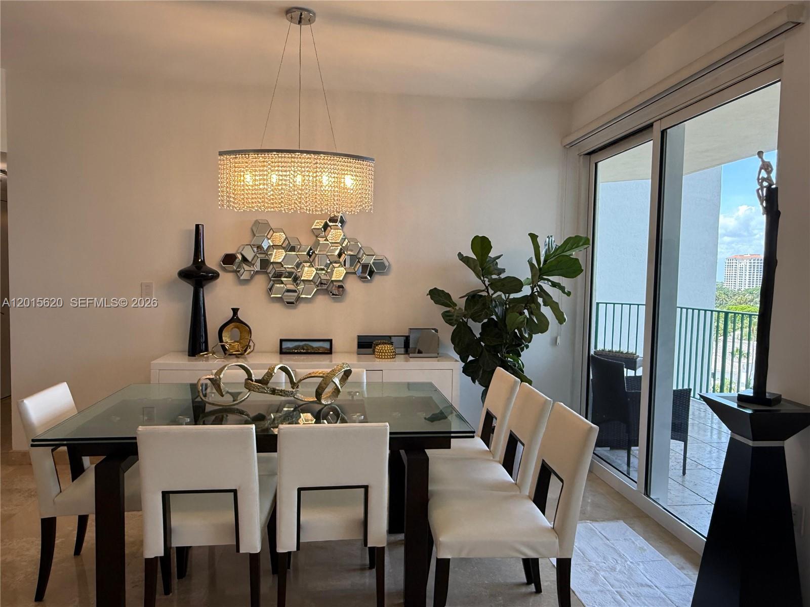 19900 E Country Clb Dr #804 Aventura, FL 33180