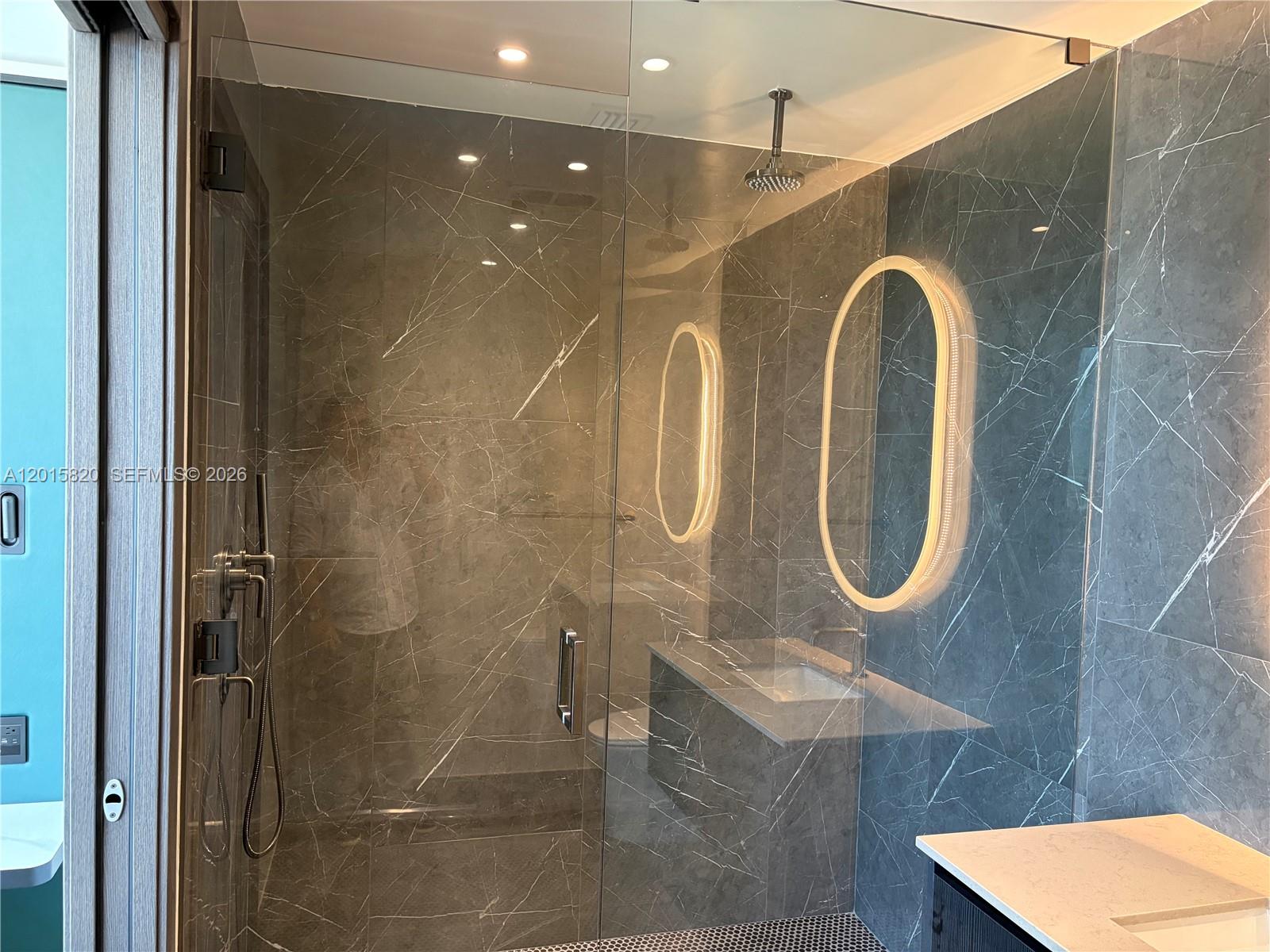 20 ne 11th St #2805 Miami, FL 33132