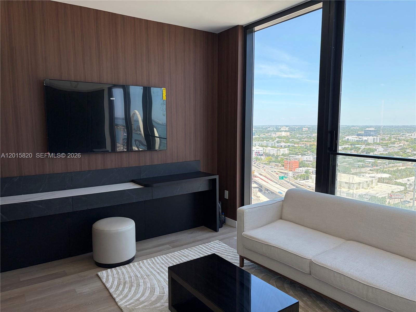 20 ne 11th St #2805 Miami, FL 33132
