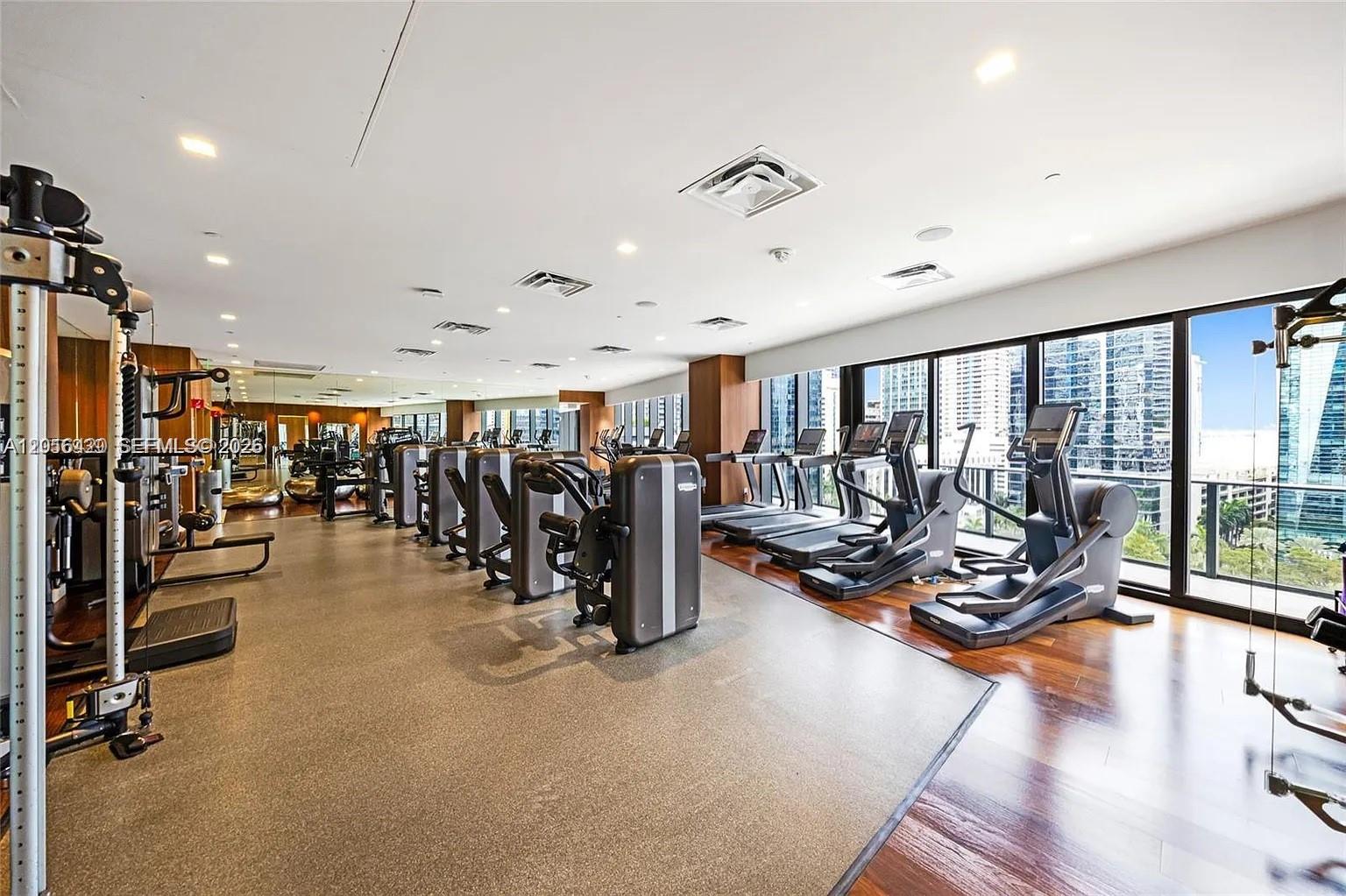 image Dua Miami (SLS Brickell)23