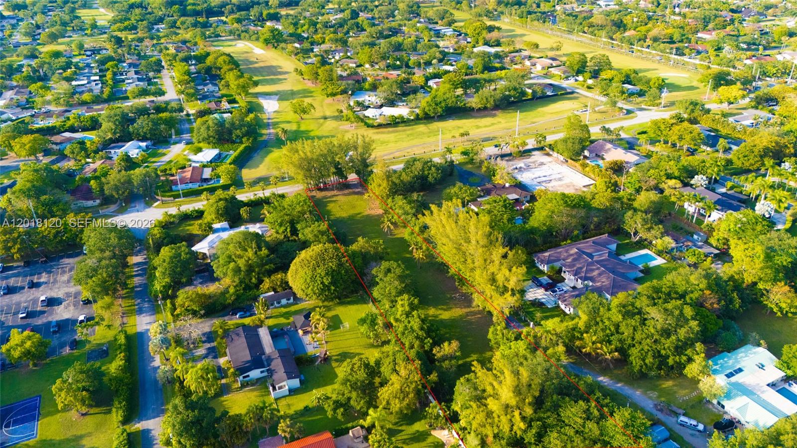 9840 SW 104th St Miami, FL 33176