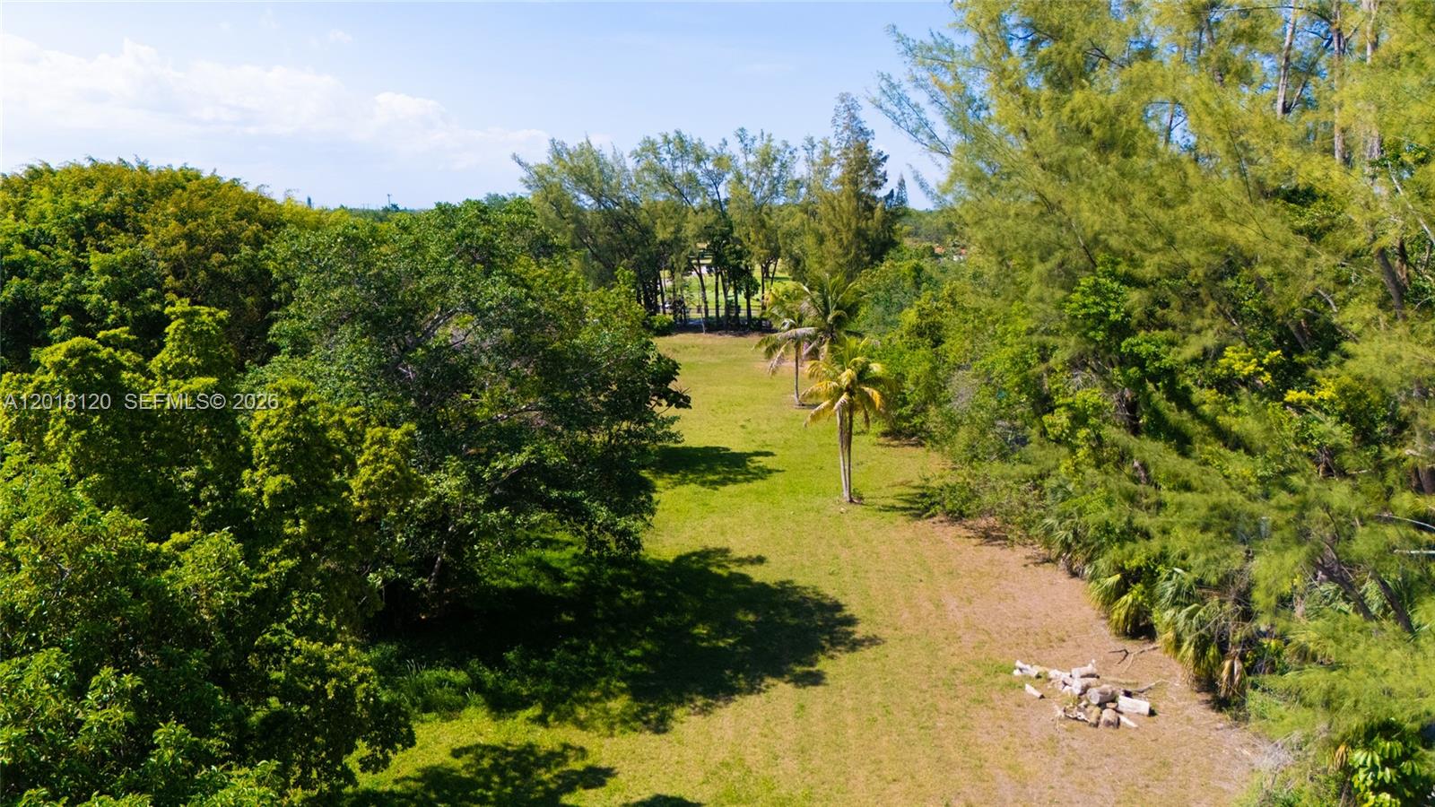 9840 SW 104th St Miami, FL 33176