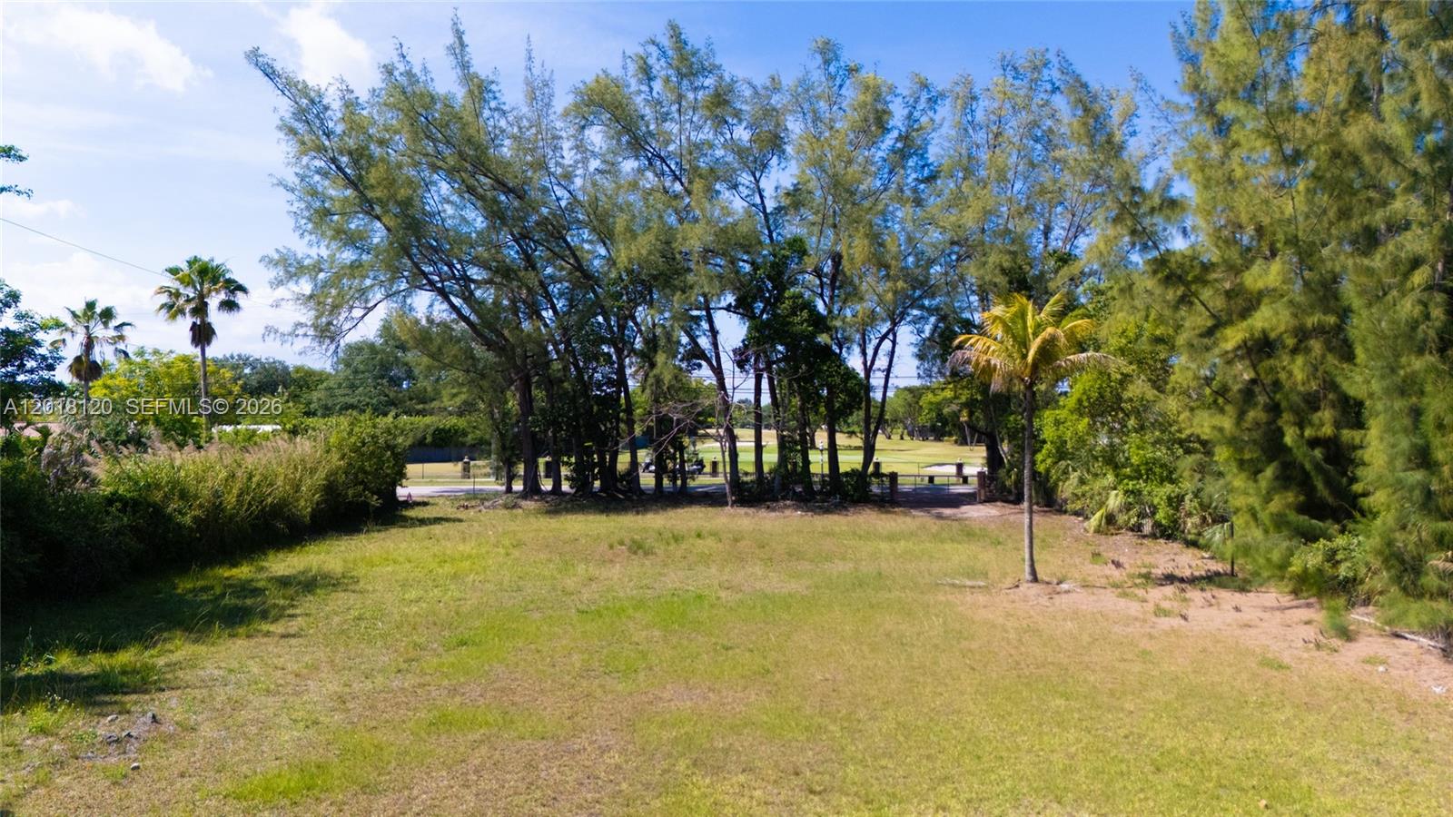 9840 SW 104th St Miami, FL 33176