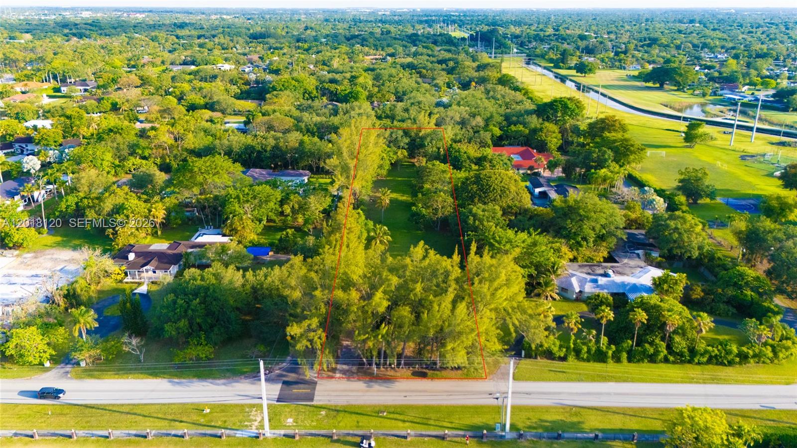 9840 SW 104th St Miami, FL 33176
