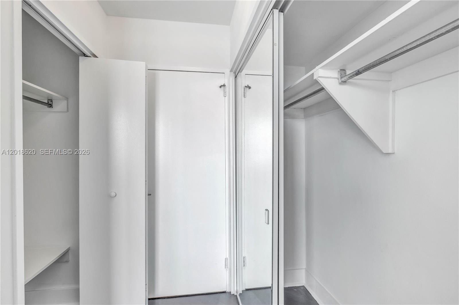 5151 Collins Ave #1627 Miami Beach, FL 33140