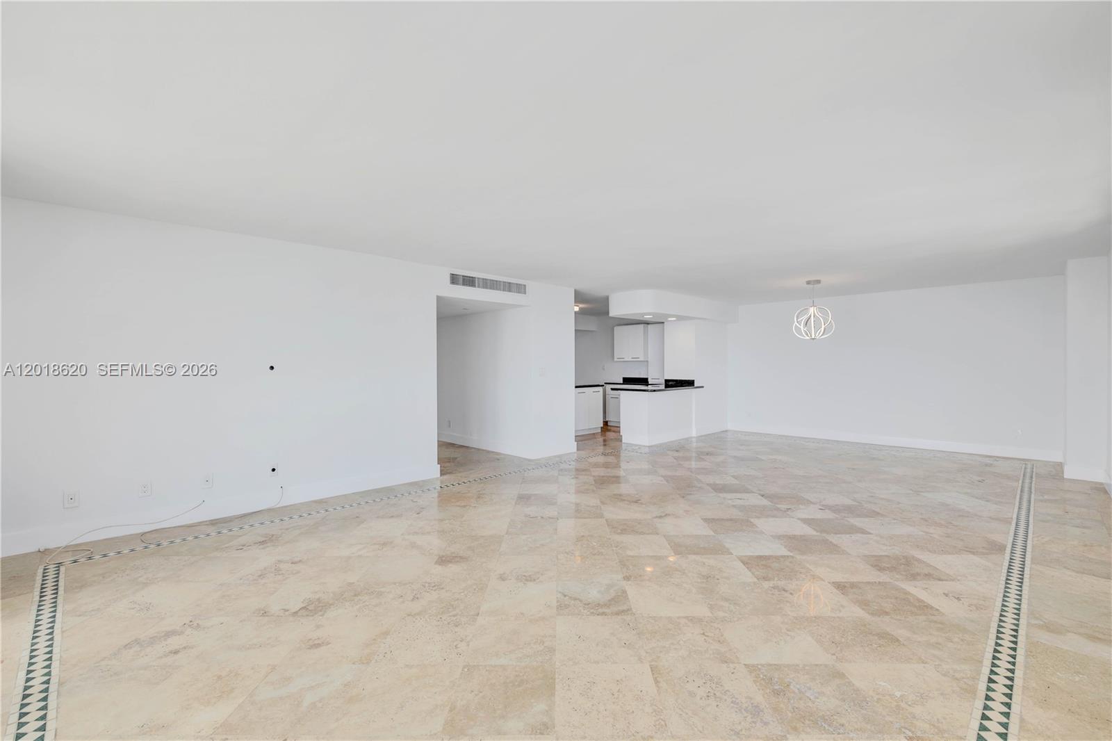 5151 Collins Ave #1627 Miami Beach, FL 33140