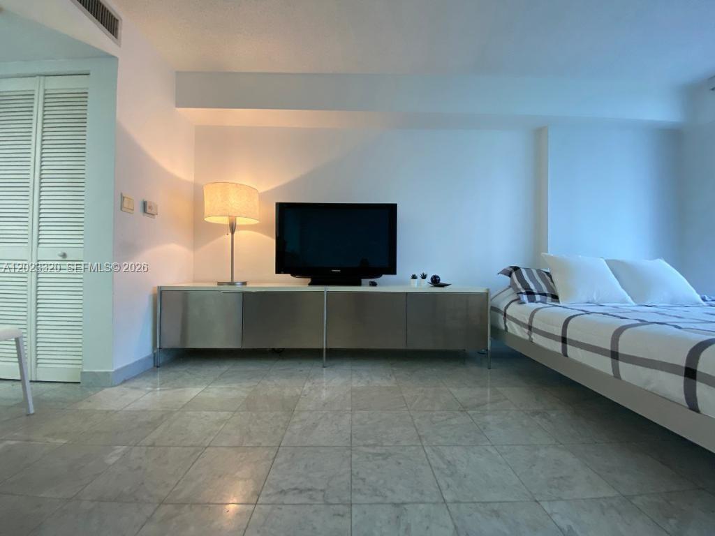 image Brickell Key Two3