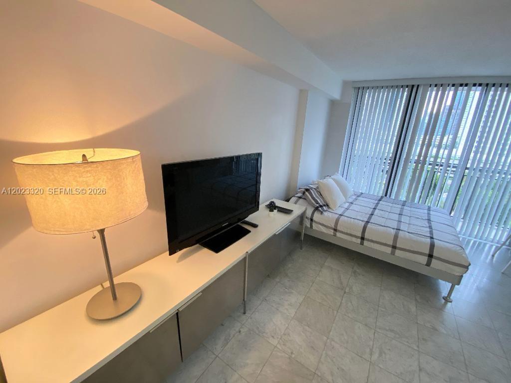 image Brickell Key Two8