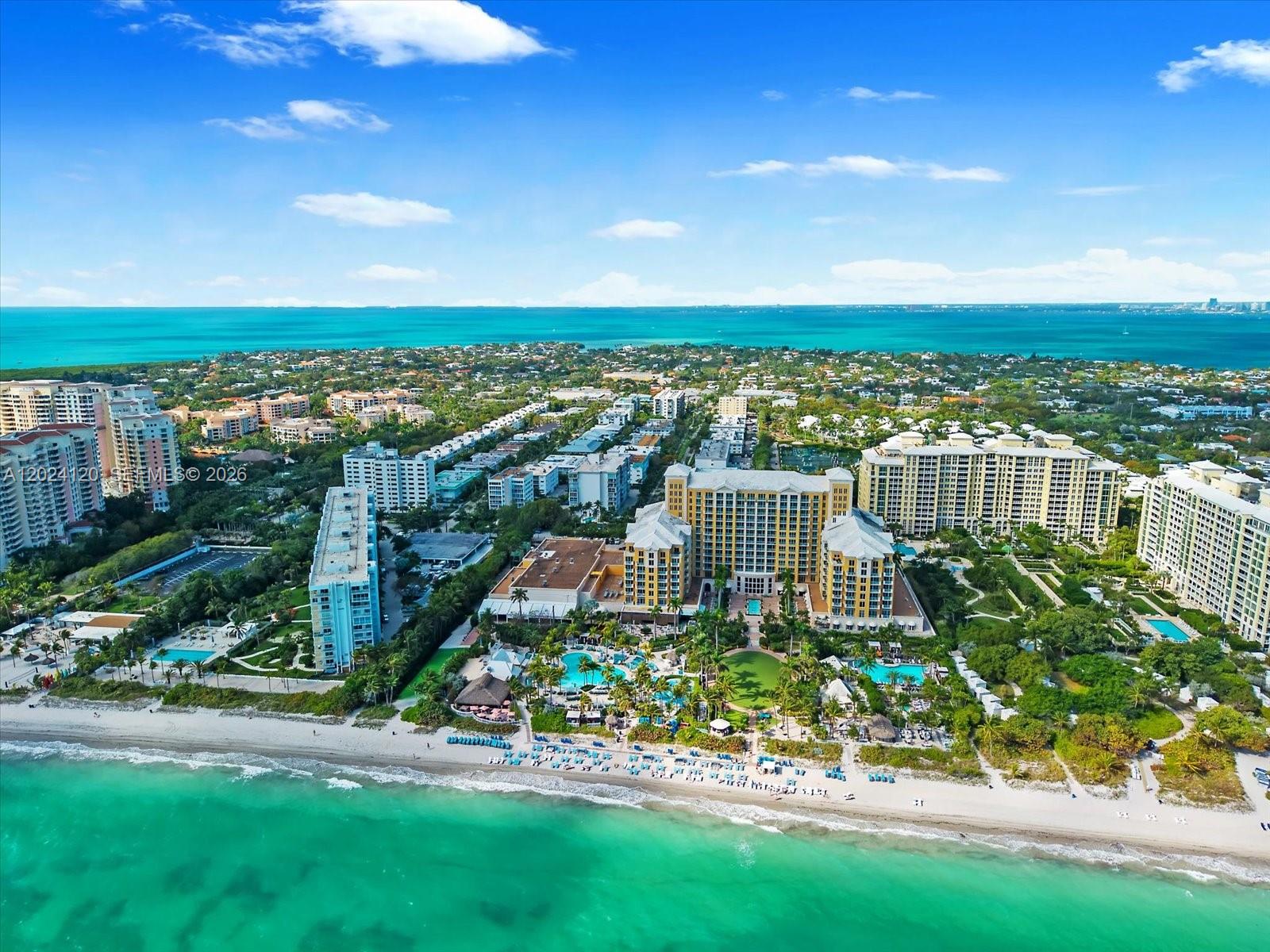 300 Galen Dr #306 Key Biscayne, FL 33149