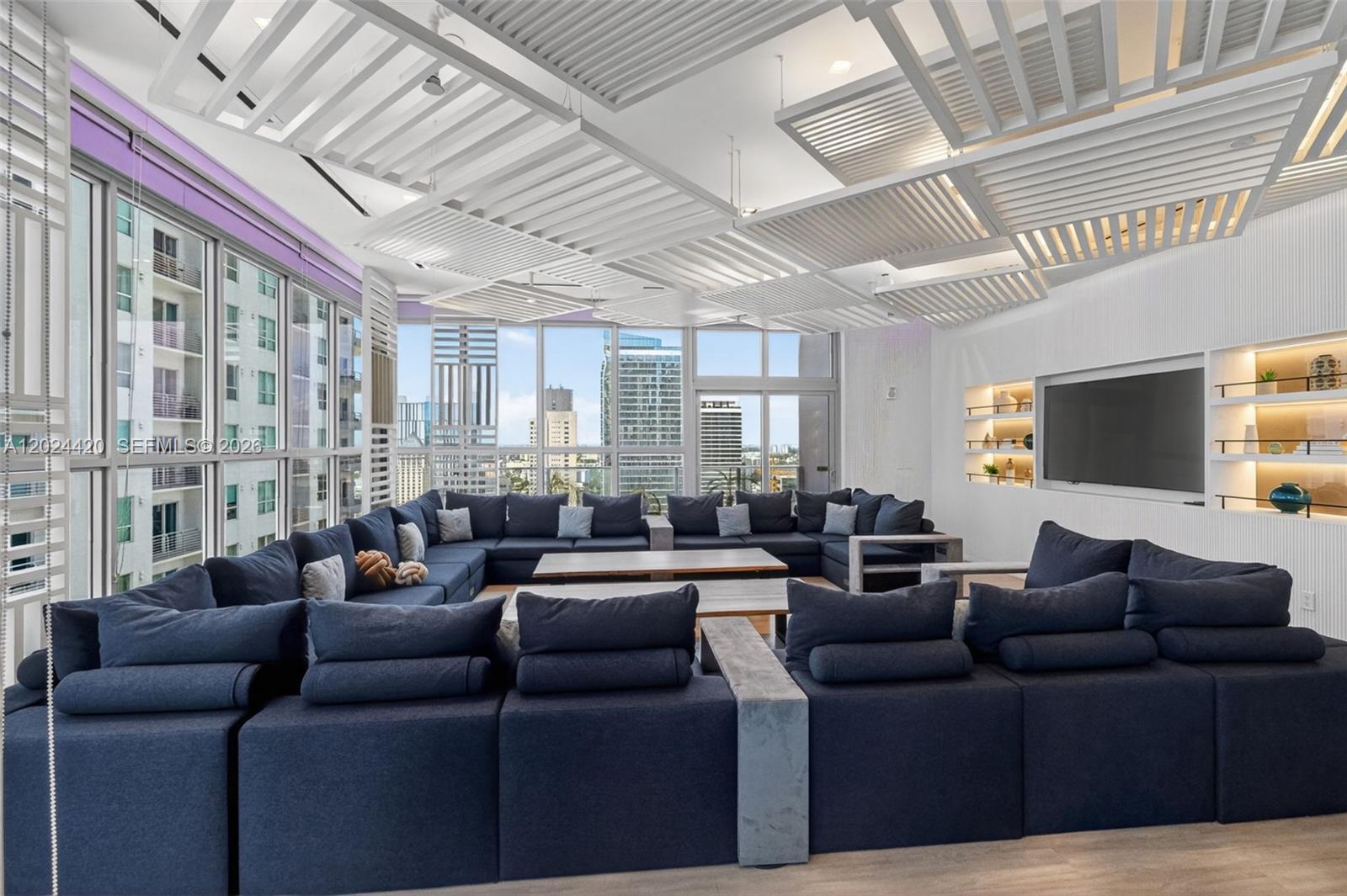 image Yotelpad Miami21