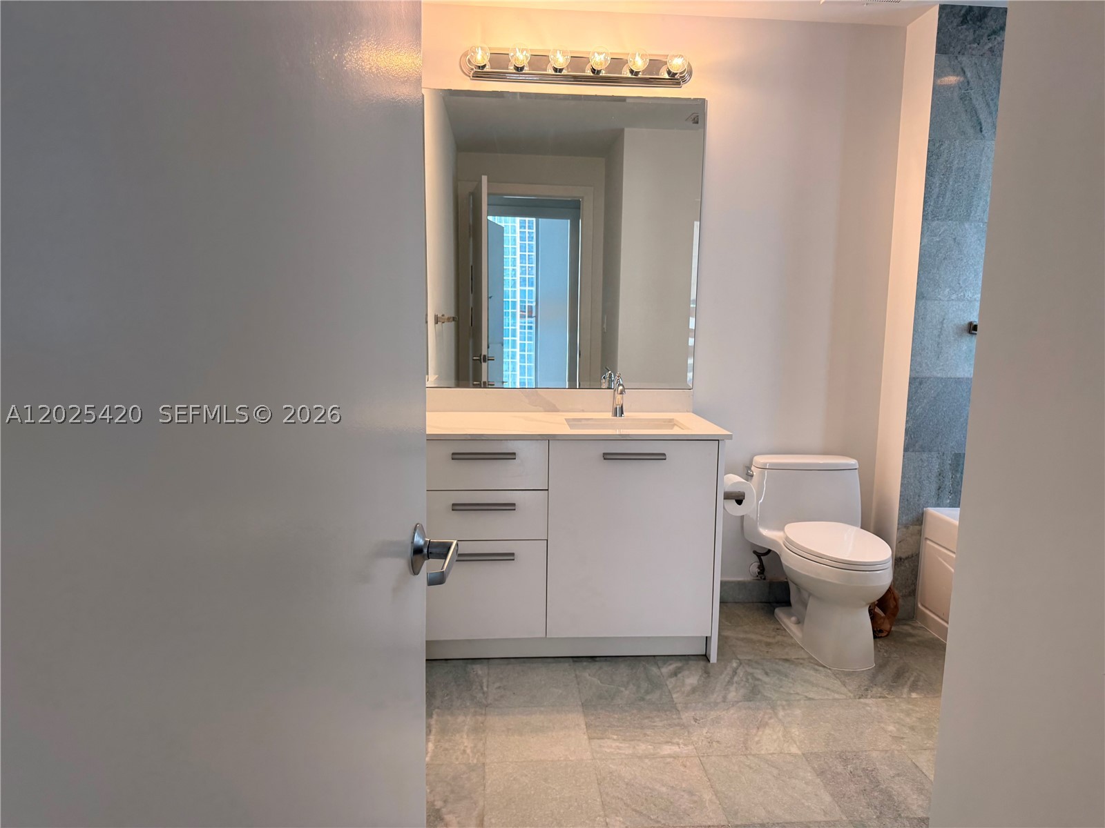 image 1060 Brickell - 105020
