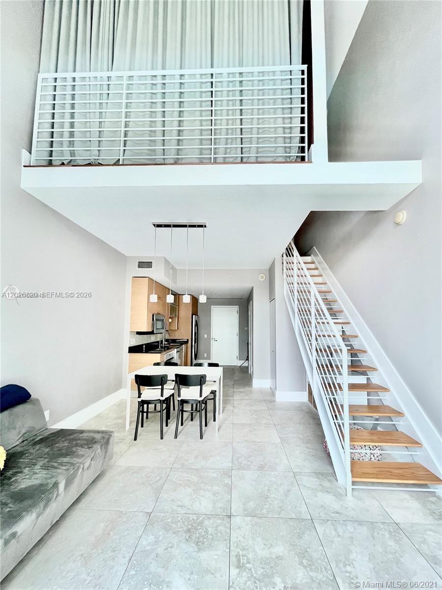 image Infinity at Brickell9