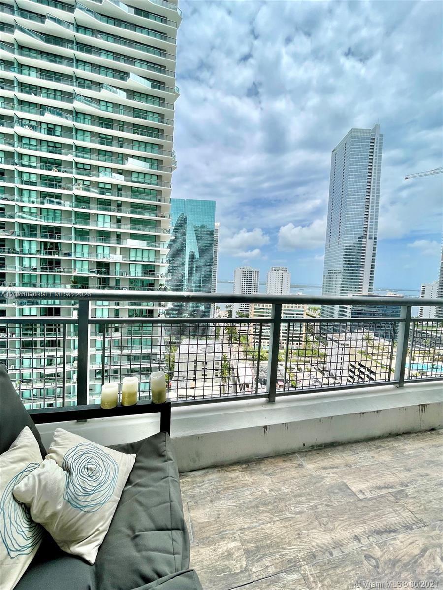 image Infinity at Brickell12