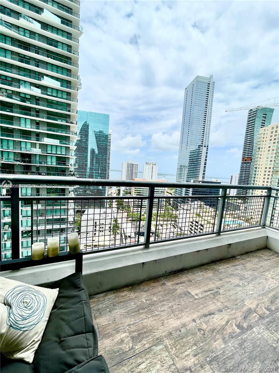image Infinity at Brickell13