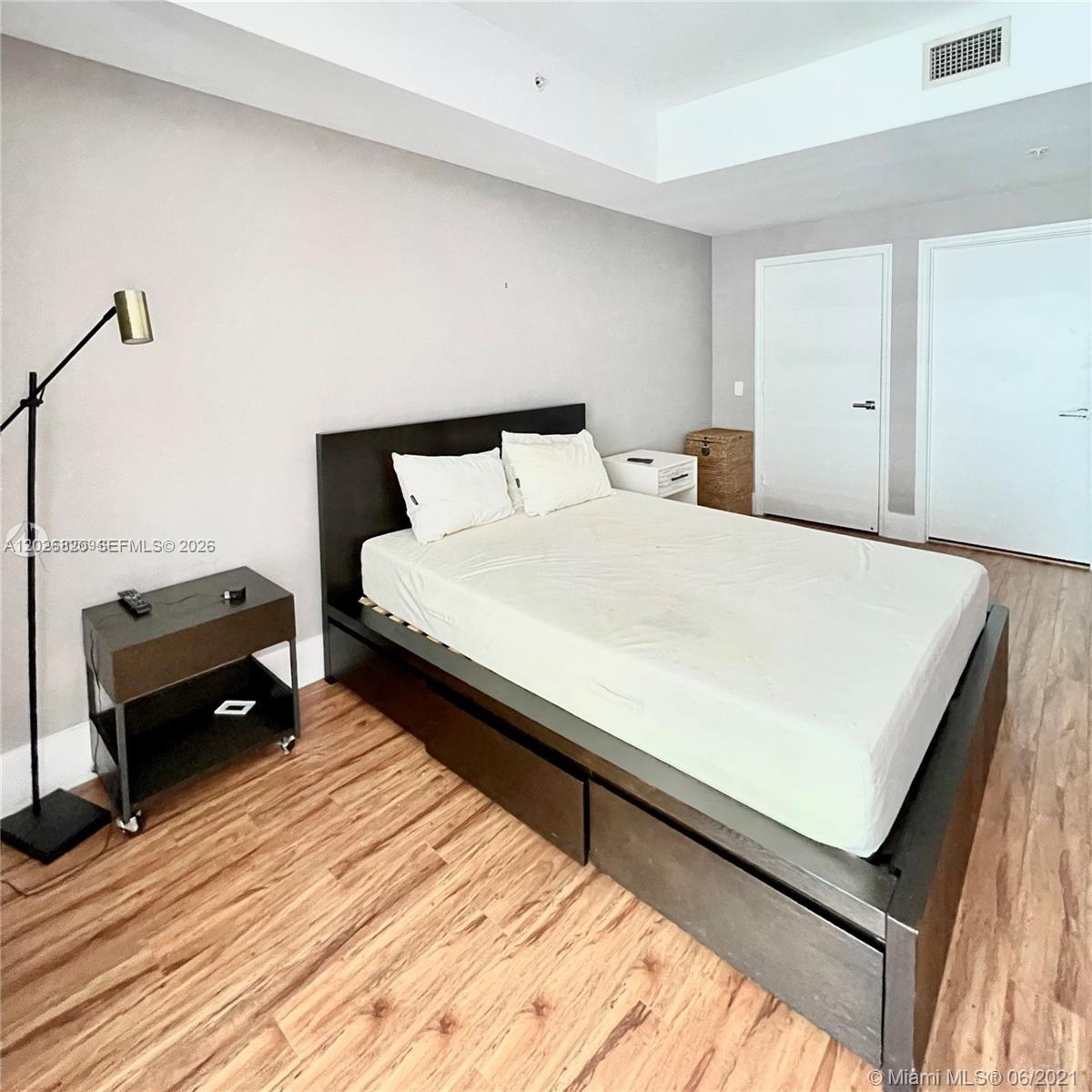 image Infinity at Brickell22