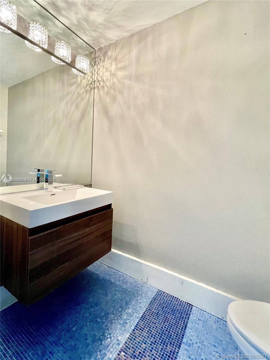 image Infinity at Brickell6
