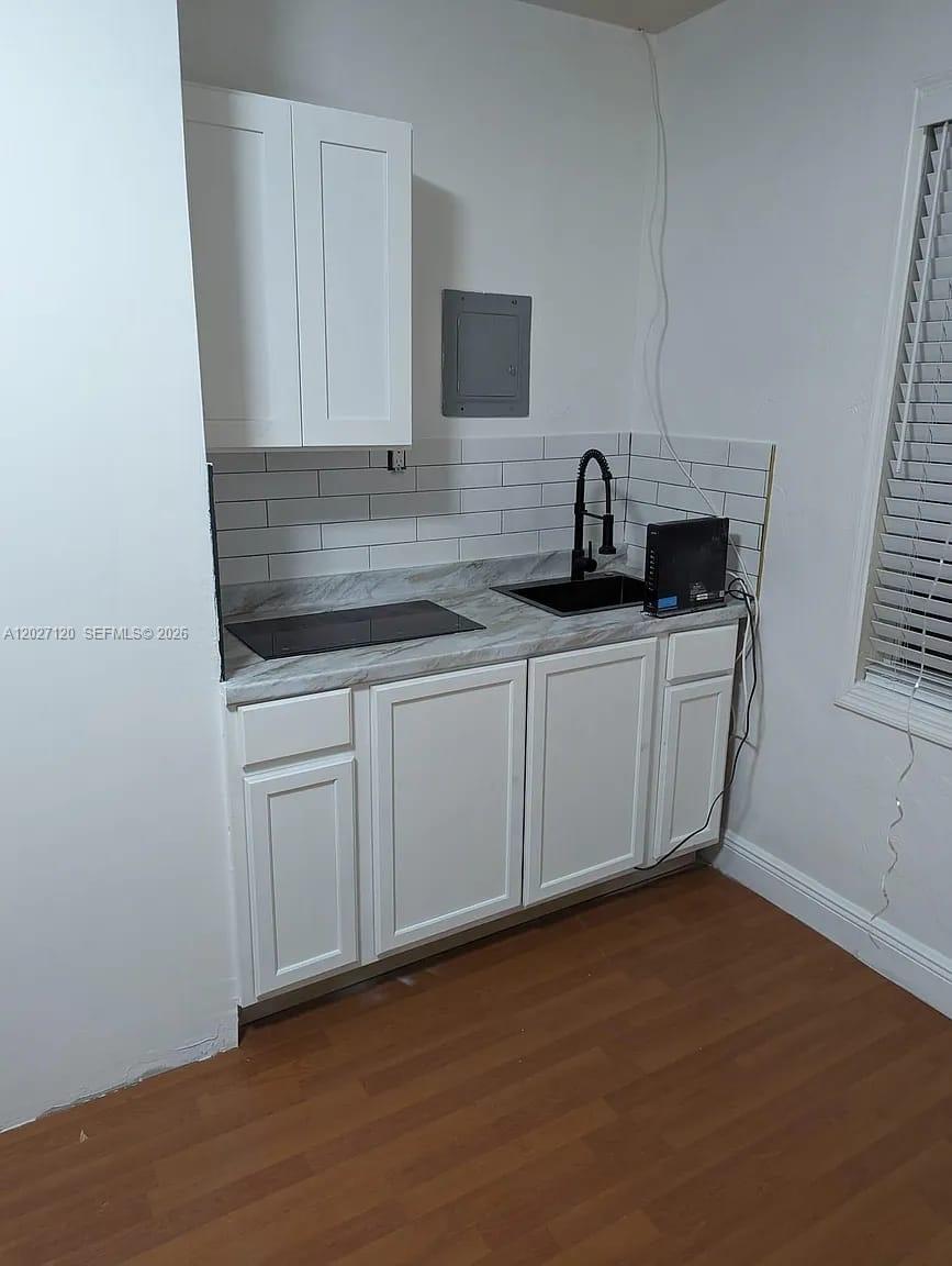 435 SW 33rd Ave Miami, FL 33135