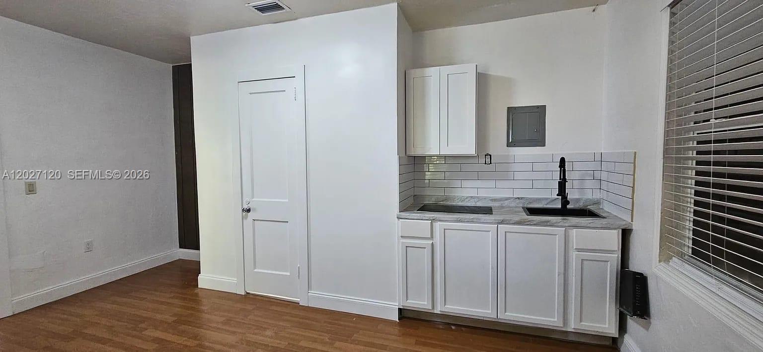 435 SW 33rd Ave Miami, FL 33135