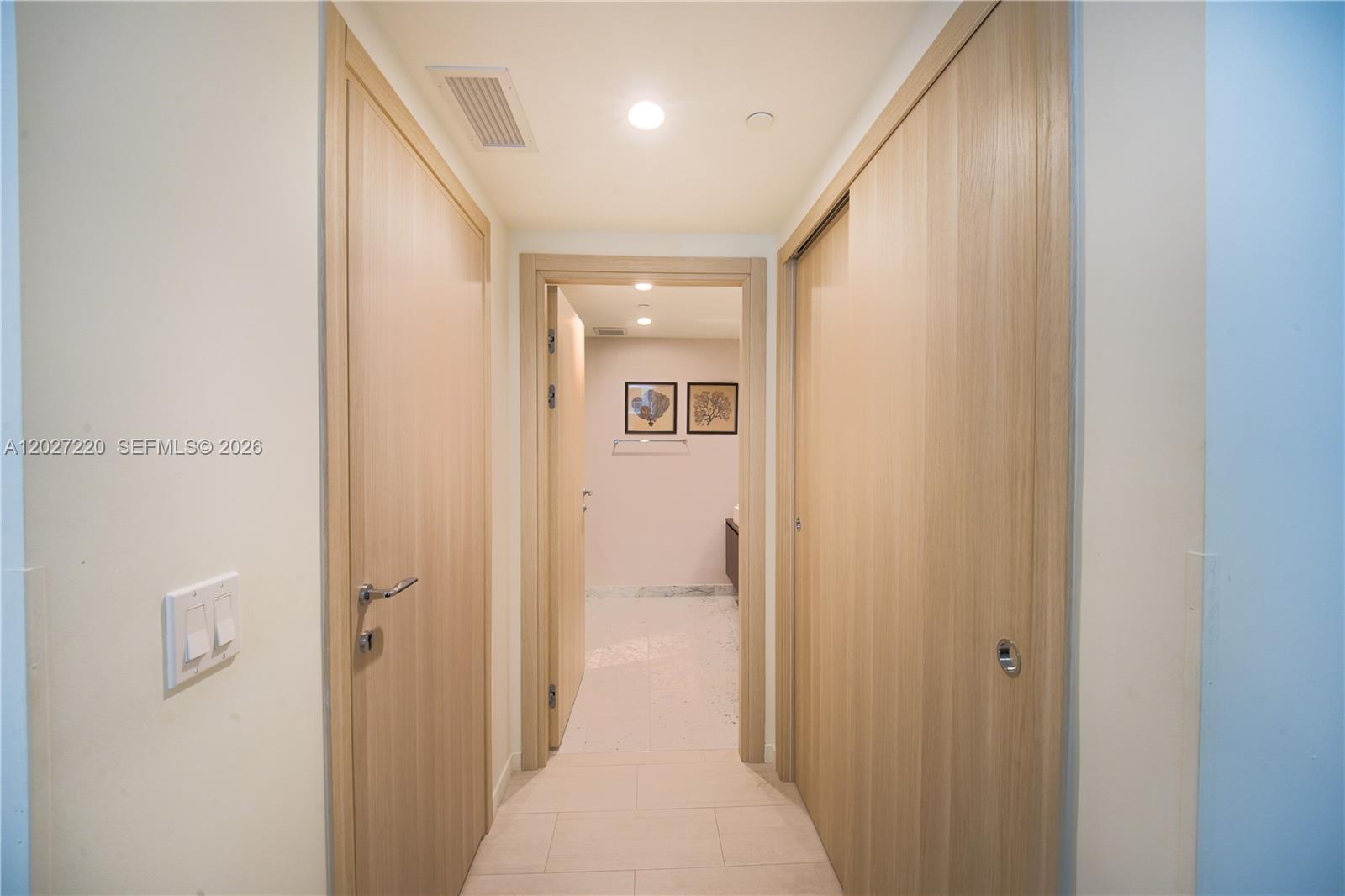 1000 Brickell Plz #3705 Miami, FL 33131